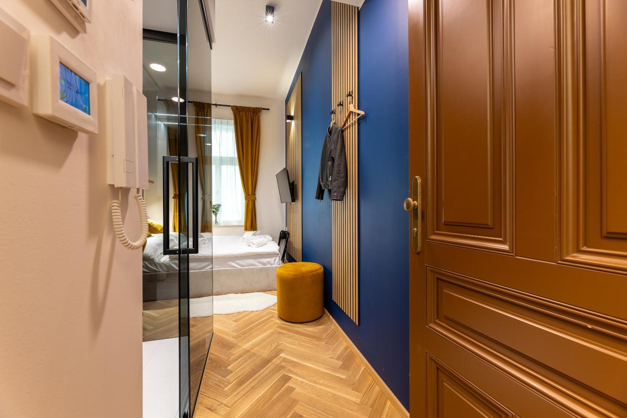 Modern Urban Room In The City Center Of Praga Zewnętrze zdjęcie